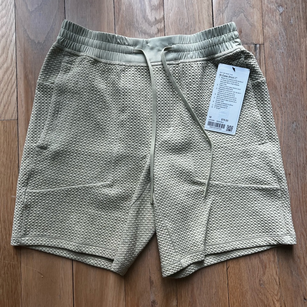 Lululemon At Ease Short 7” - Green